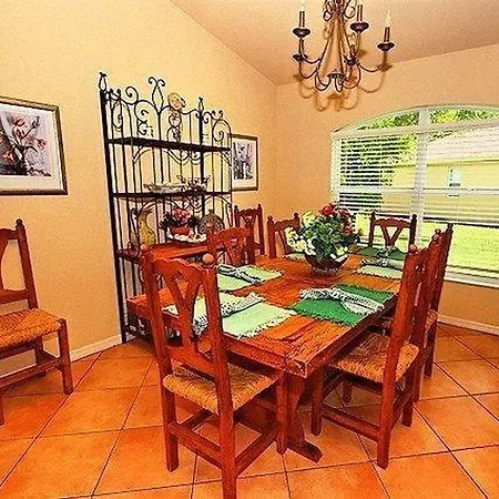 Universal Vacations Naples Area Homes